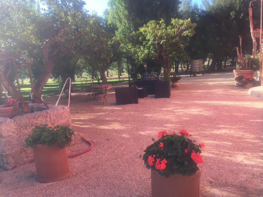 Tenuta Monaci La Murra Carmiano  Exterior photo